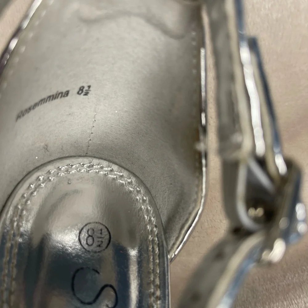 Silver‎ Glitter Classy block heel shoe